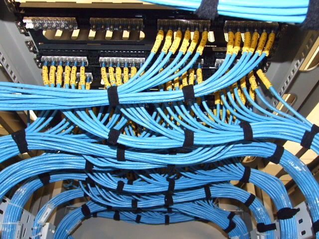 Sửa Mạng Internet Lan Wifi Quận 10 - Đi dây Lắp đặt mạng lan